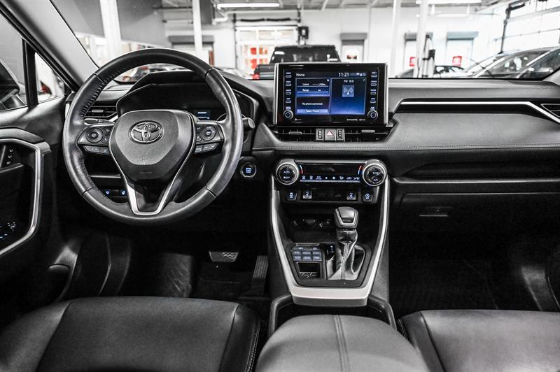 toyota RAV4 2022 - 33