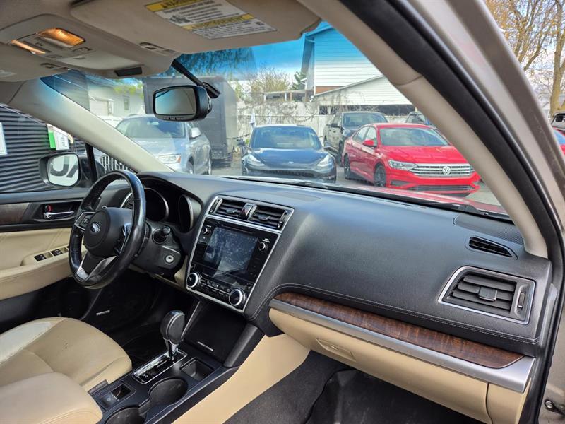 2018 Subaru Outback - Image 9