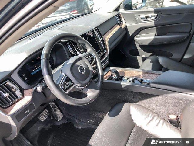 volvo XC60 2023 - 12