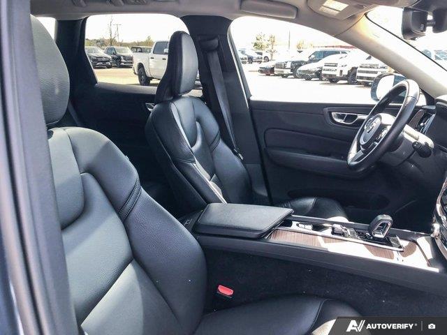 volvo XC60 2023 - 21