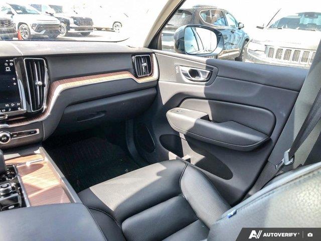 volvo XC60 2023 - 24