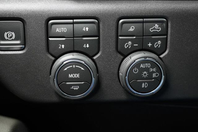 chevrolet Silverado 1500 2026 - 26