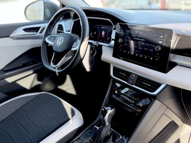 volkswagen Taos 2025 - 24