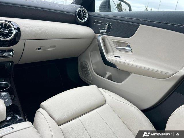 mercedes-benz CLA 2023 - 28