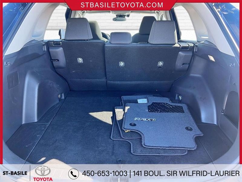 toyota RAV4 2025 - 11
