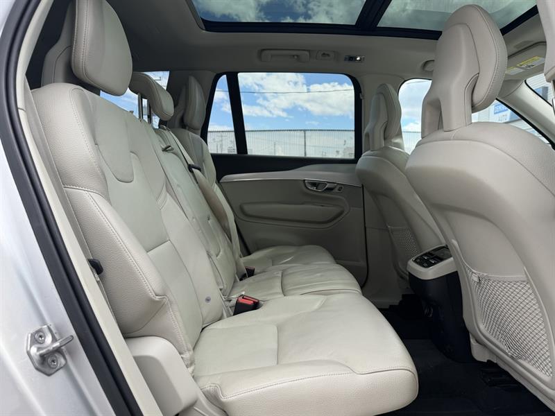 volvo XC90 2018 - 24