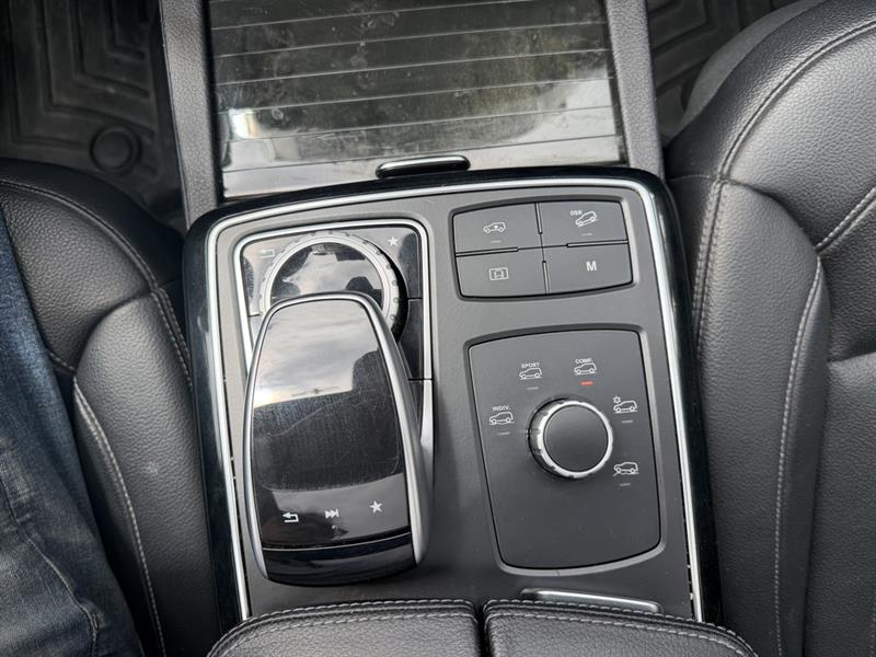 mercedes-benz GLS 2017 - 25