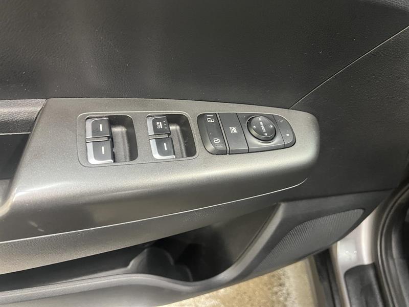 kia Sportage 2018 - 13