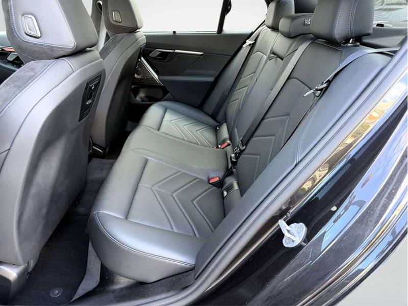 bmw 5 Series 2025 - 16