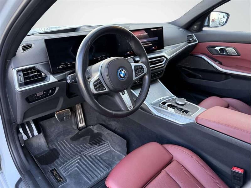 bmw 335i 2023 - 14