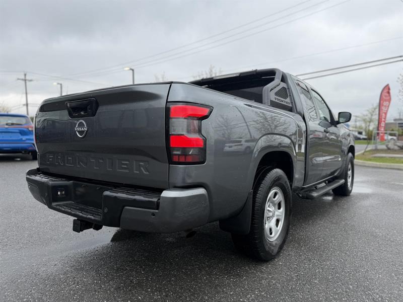 nissan Frontier 2022 - 5