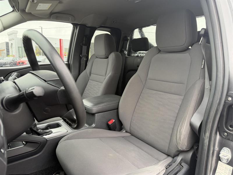 nissan Frontier 2022 - 9