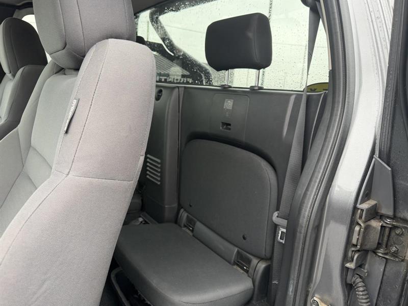 nissan Frontier 2022 - 10