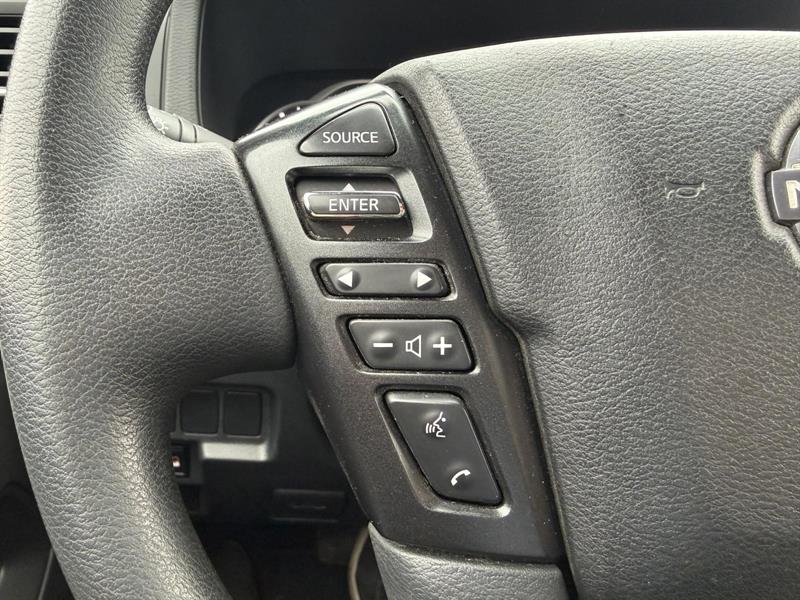 nissan Frontier 2022 - 12