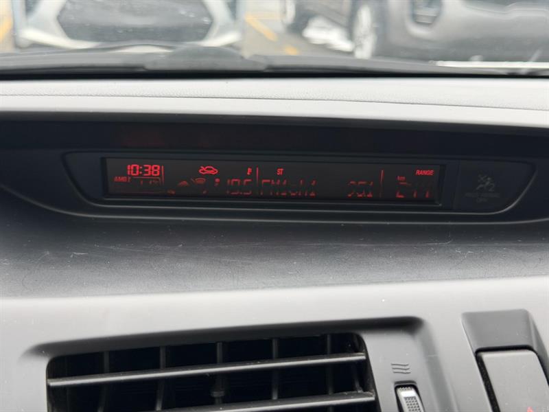 mazda Mazda5 2017 - 22