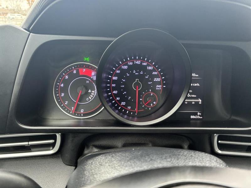 hyundai Elantra 2022 - 18