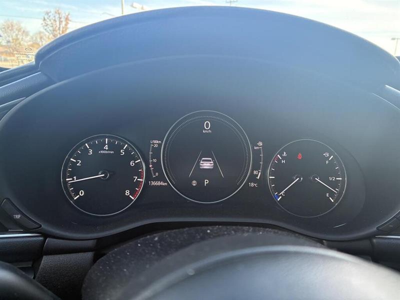 mazda Mazda3 2022 - 11