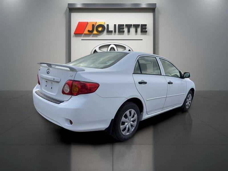 toyota Corolla 2010 - 3