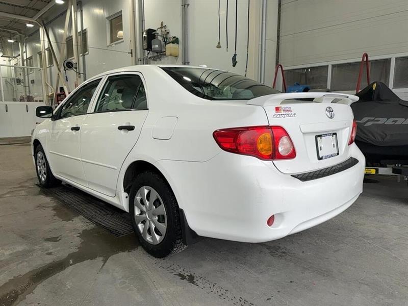 toyota Corolla 2010 - 8