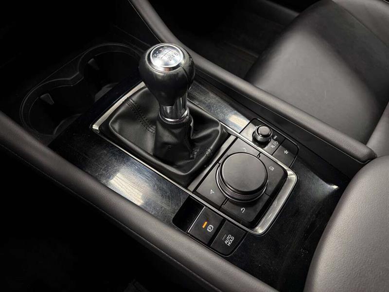 mazda Mazda3 2021 - 26
