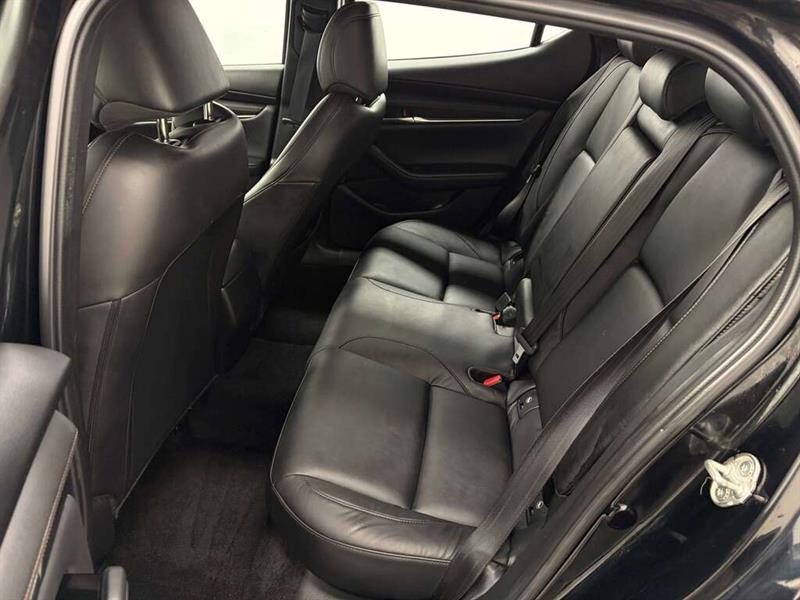 mazda Mazda3 2021 - 28