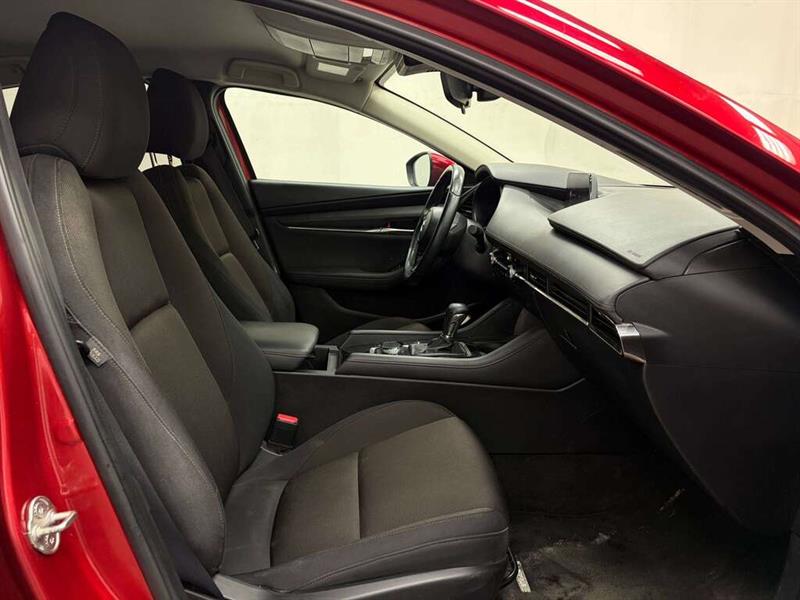 mazda Mazda3 2019 - 30