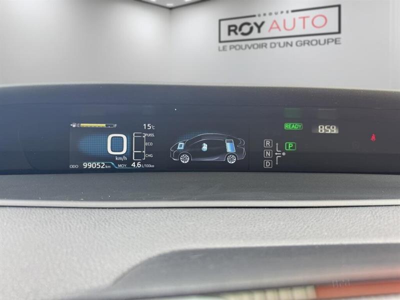 toyota Prius 2017 - 11