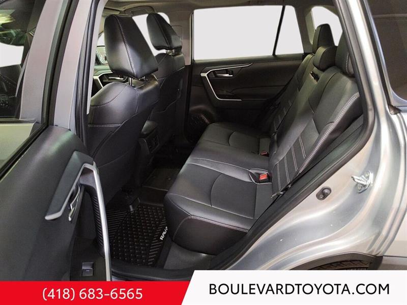 toyota RAV4 2025 - 18