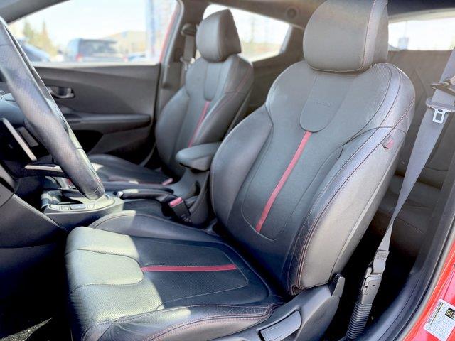 hyundai Veloster 2019 - 12