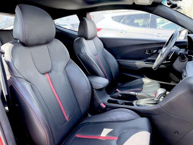 hyundai Veloster 2019 - 23