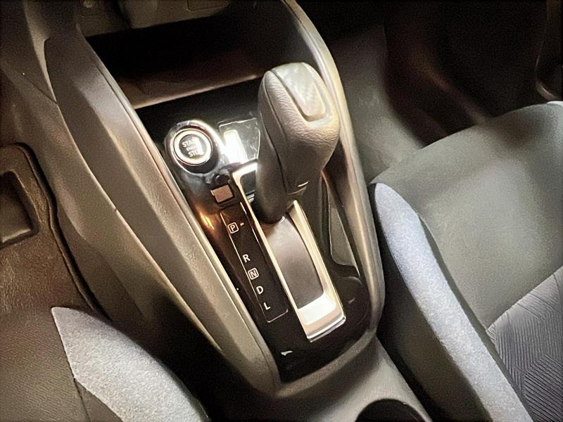 nissan Versa 2025 - 13