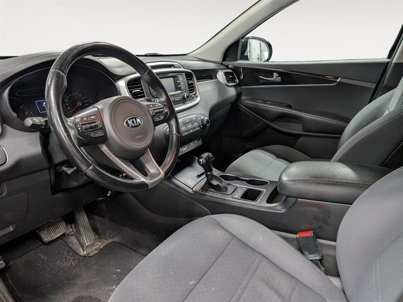 kia Sorento 2016 - 8