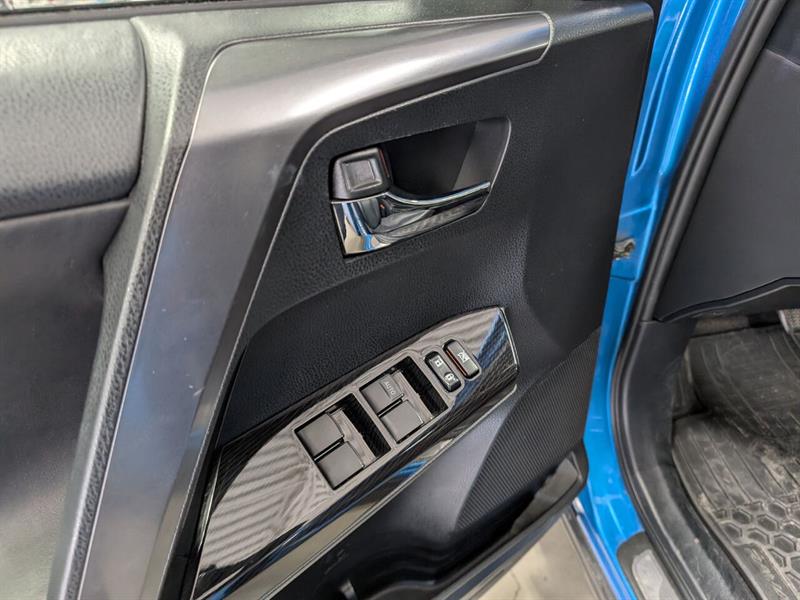 toyota RAV4 Hybrid 2017 - 9