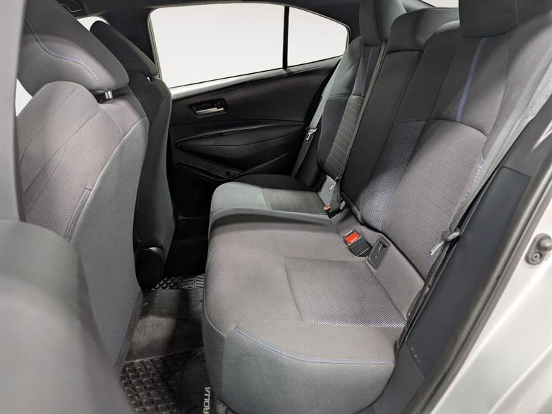 toyota Corolla 2022 - 17