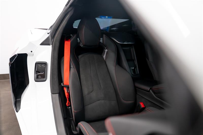 chevrolet Corvette 2023 - 21