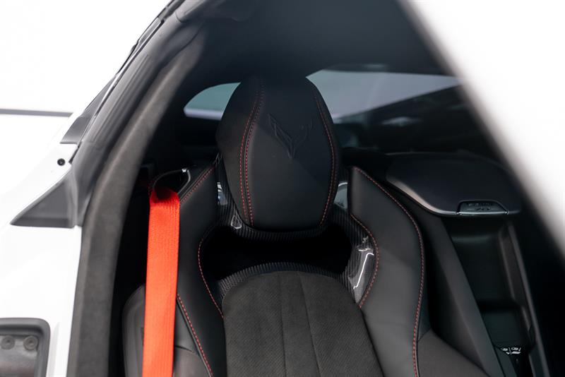 chevrolet Corvette 2023 - 22
