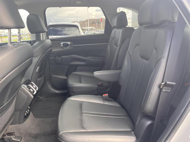 kia Sorento 2023 - 21