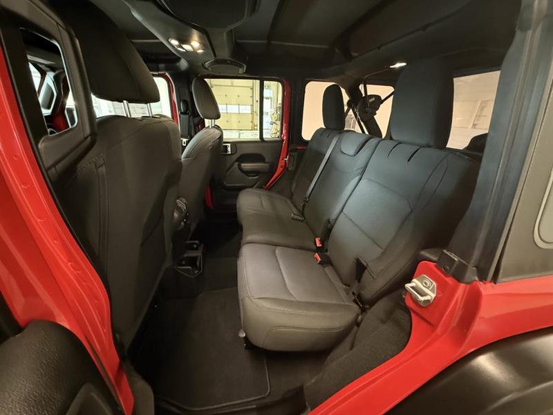 jeep Wrangler 2022 - 12