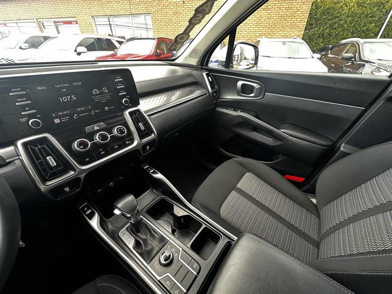 kia Sorento 2023 - 19