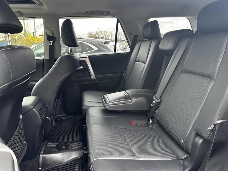 toyota 4Runner 2022 - 11