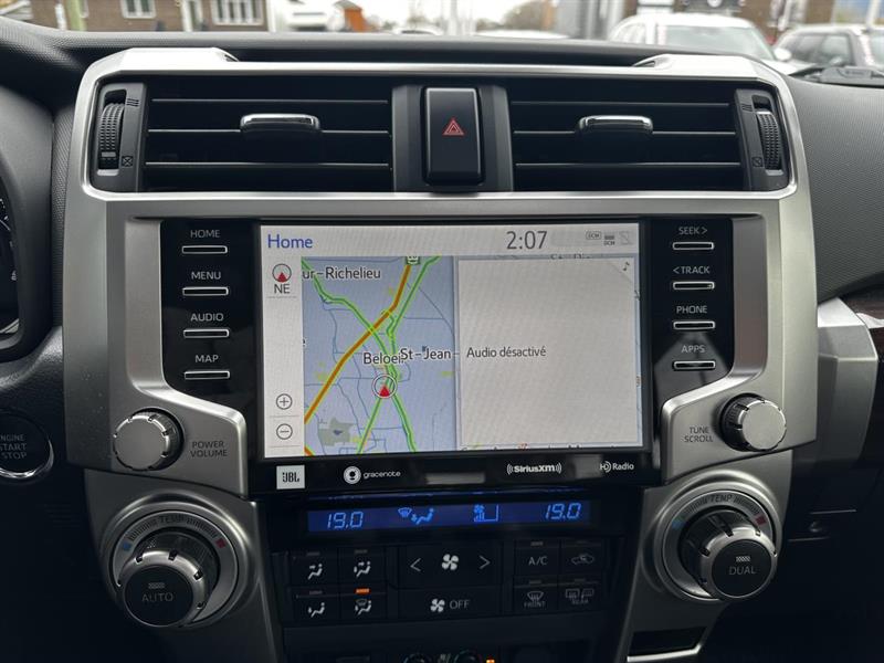 toyota 4Runner 2022 - 25