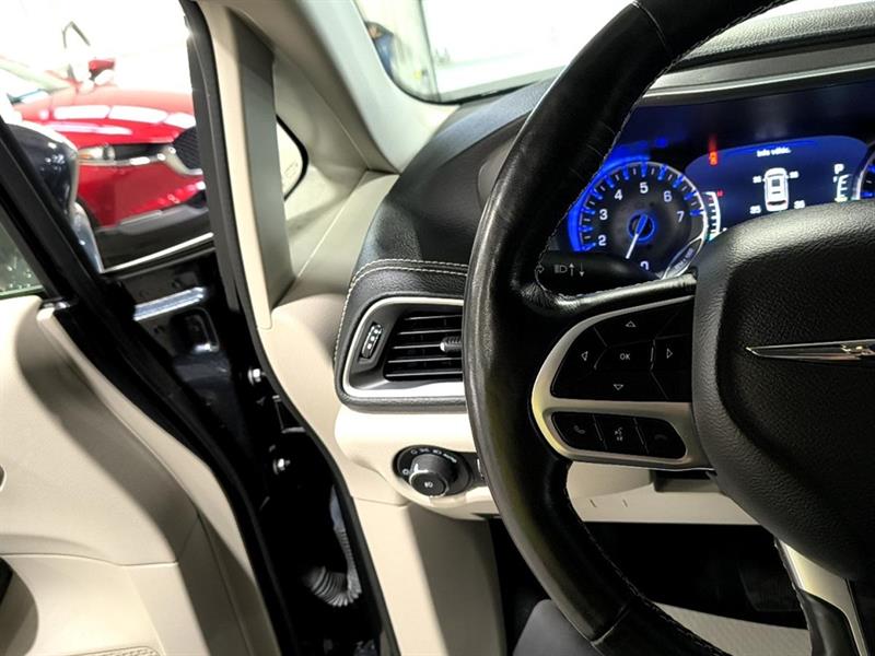 chrysler Pacifica 2021 - 30