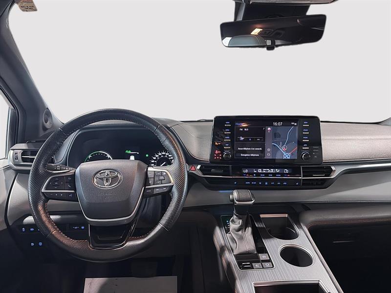 toyota Sienna 2022 - 9