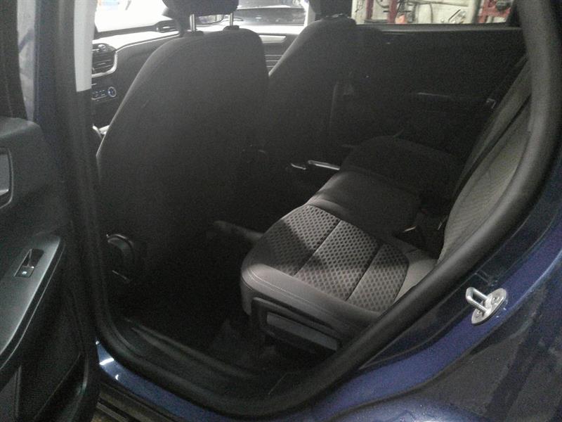 ford Escape 2022 - 12