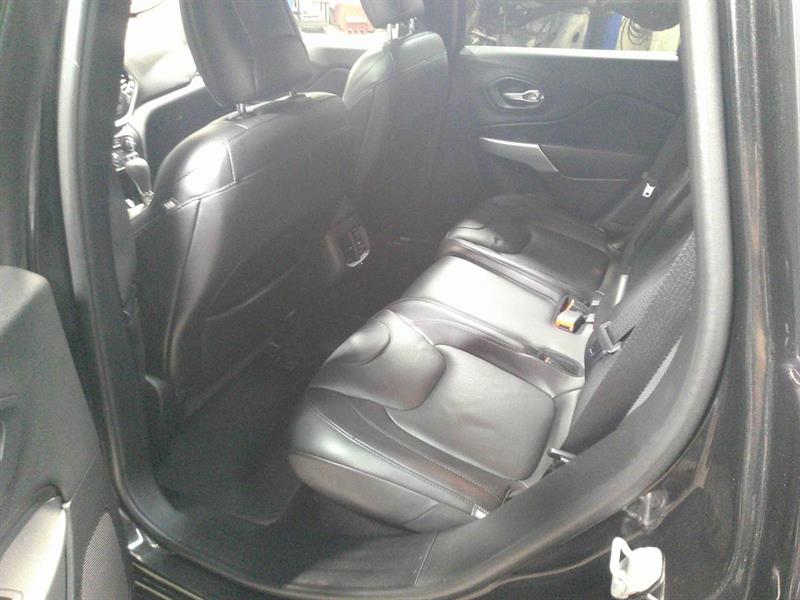 jeep Cherokee 2016 - 17