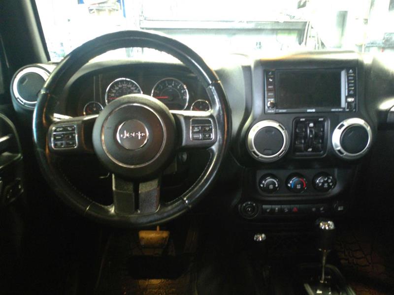 jeep Wrangler 2016 - 11