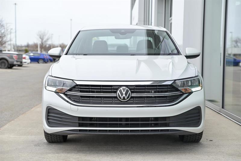 volkswagen Jetta 2022 - 4