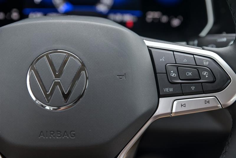 volkswagen Jetta 2022 - 13