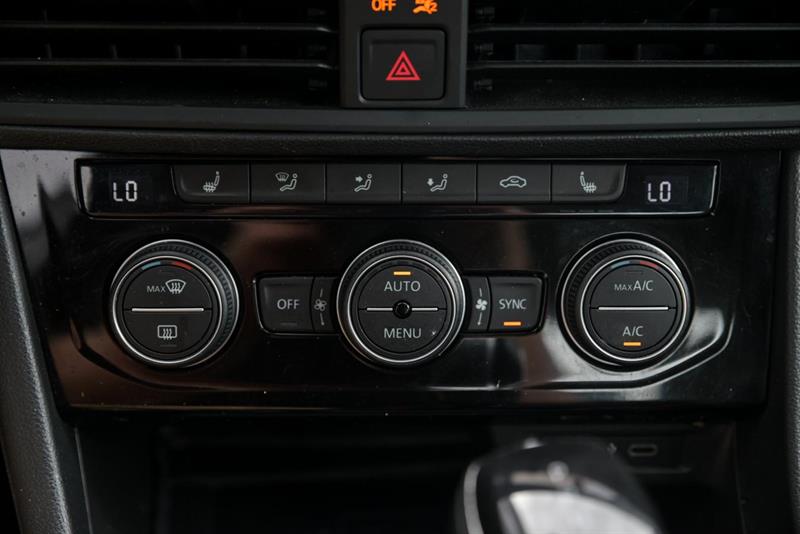 volkswagen Jetta 2022 - 17
