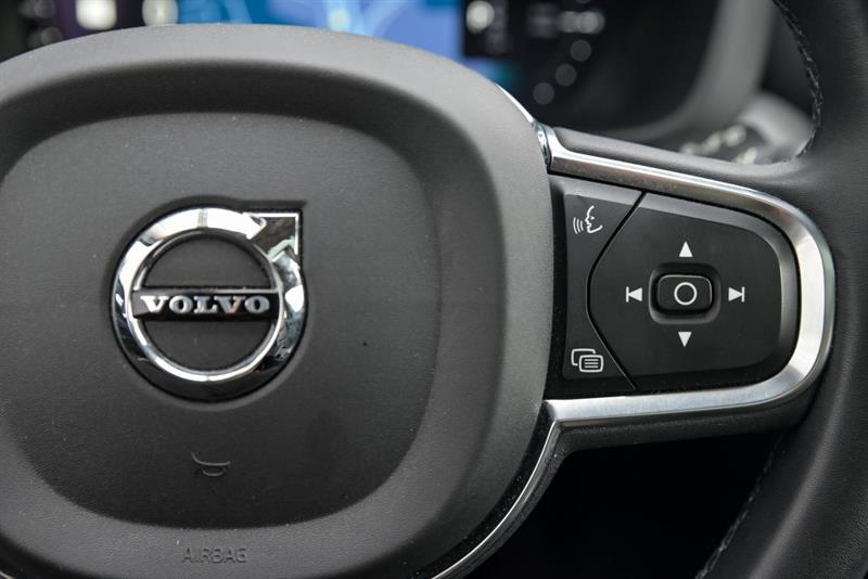 volvo XC60 2023 - 14